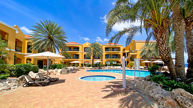 Royal Sea Aquarium Resort in Curacao